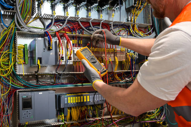 Best Circuit Breaker Repair  in Calcium, NY